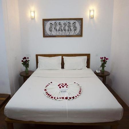 New Wave 1 Guesthouse Bagan Extérieur photo